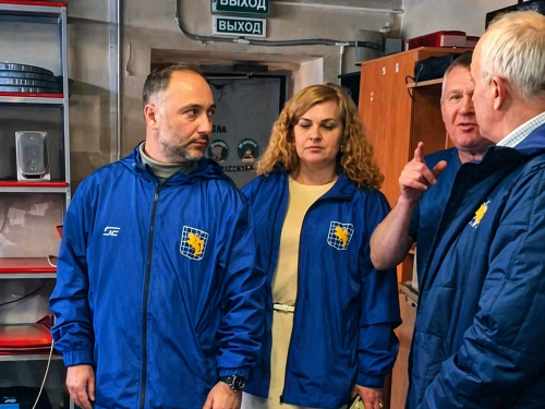 Производство «РАСКОН» посетили глава Никольского городского поселения и представители администрации